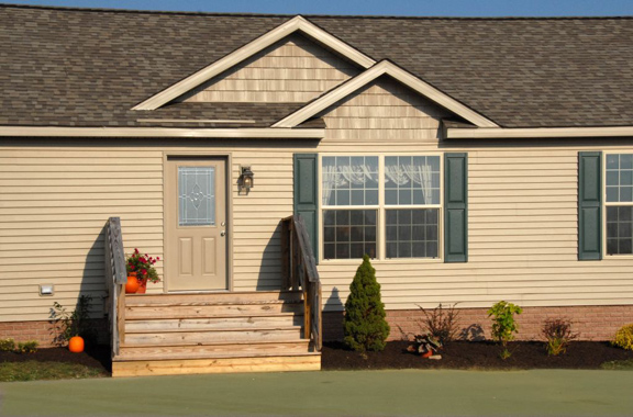 Patriot Home Sales - Model: HR170-A Sample Home Pennwest The Pennflex II Ranch Front Exterior Photo Patriot Home Sales - Model: HR170-A Sample Home Pennwest The Pennflex II Ranch Front Exterior Photo