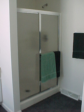 Patriot Two Story Master Bathroom Photo 6