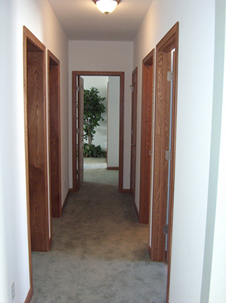 Patriot Home Sales - Model: HR108-A Sample Home Pennwest Oakland Sample Home # 2  Ranch Style Modular Home - Hallway Photo