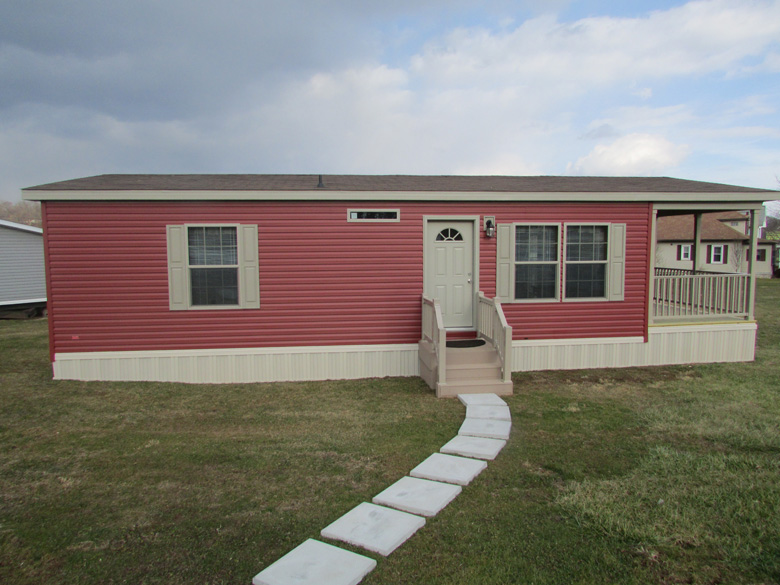 02 - Patriot Cottage Front Exterior