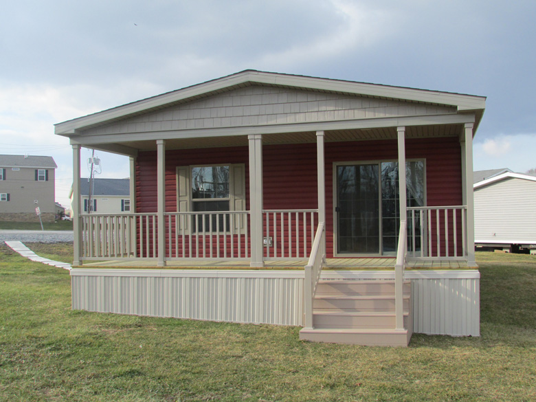 70 - Patriot Cottage Covered Porch