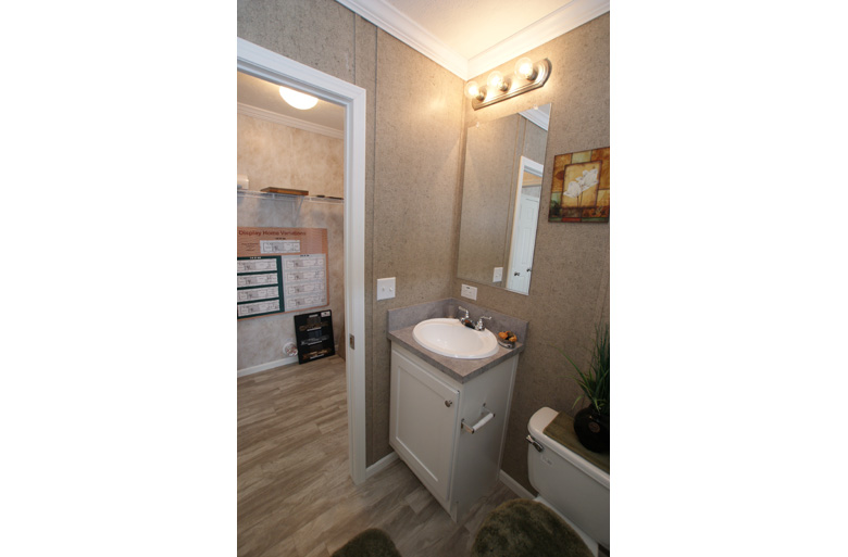 11 - Chesapeake Single 60F9020-2FT-A Bathroom # 1