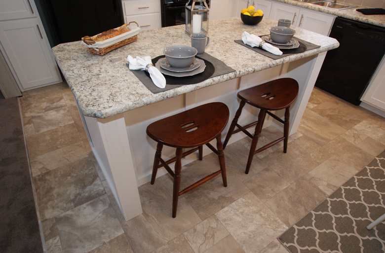 08 - Eastland A3222A Kitchen Island