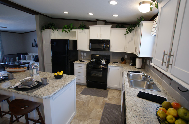 19 - Eastland A3222A Kitchen