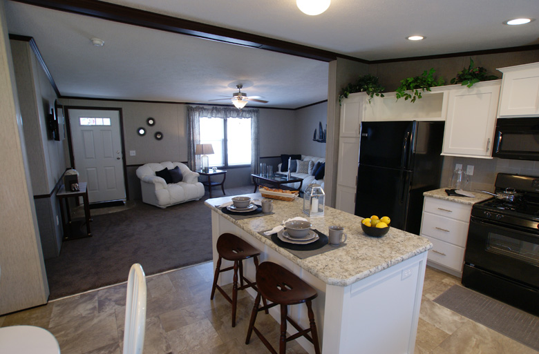20 - Eastland A3222A Kitchen Into Living Room