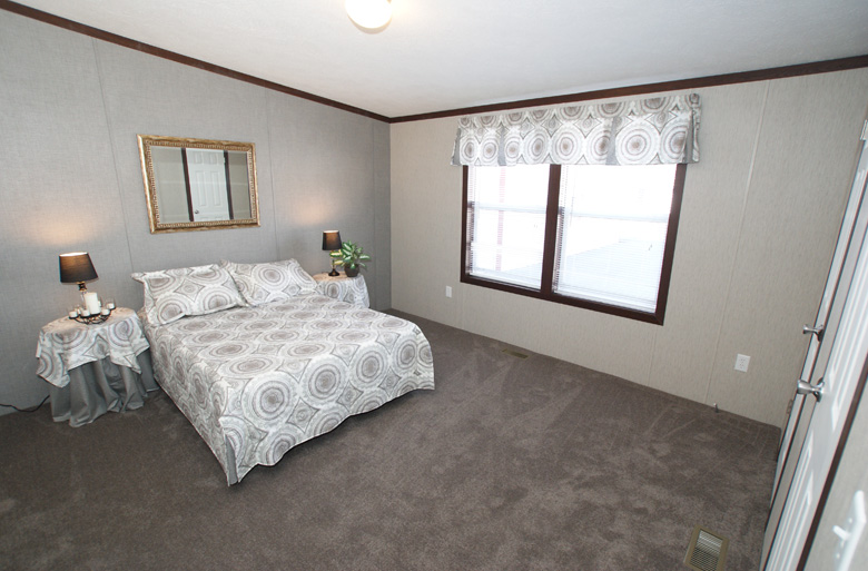 23 - Eastland A3222A Master Bedroom