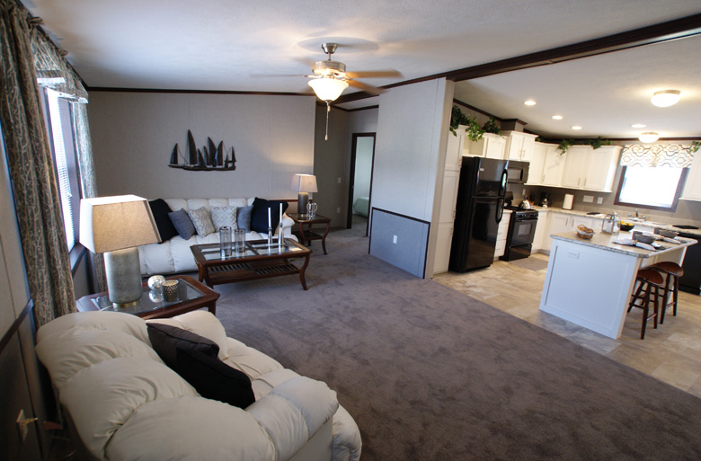 34 - Eastland A3222A Living Room
